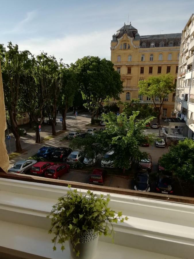 Arena Festival Apartment Pula Exterior photo